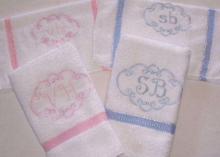 Asciugamani con iniziali